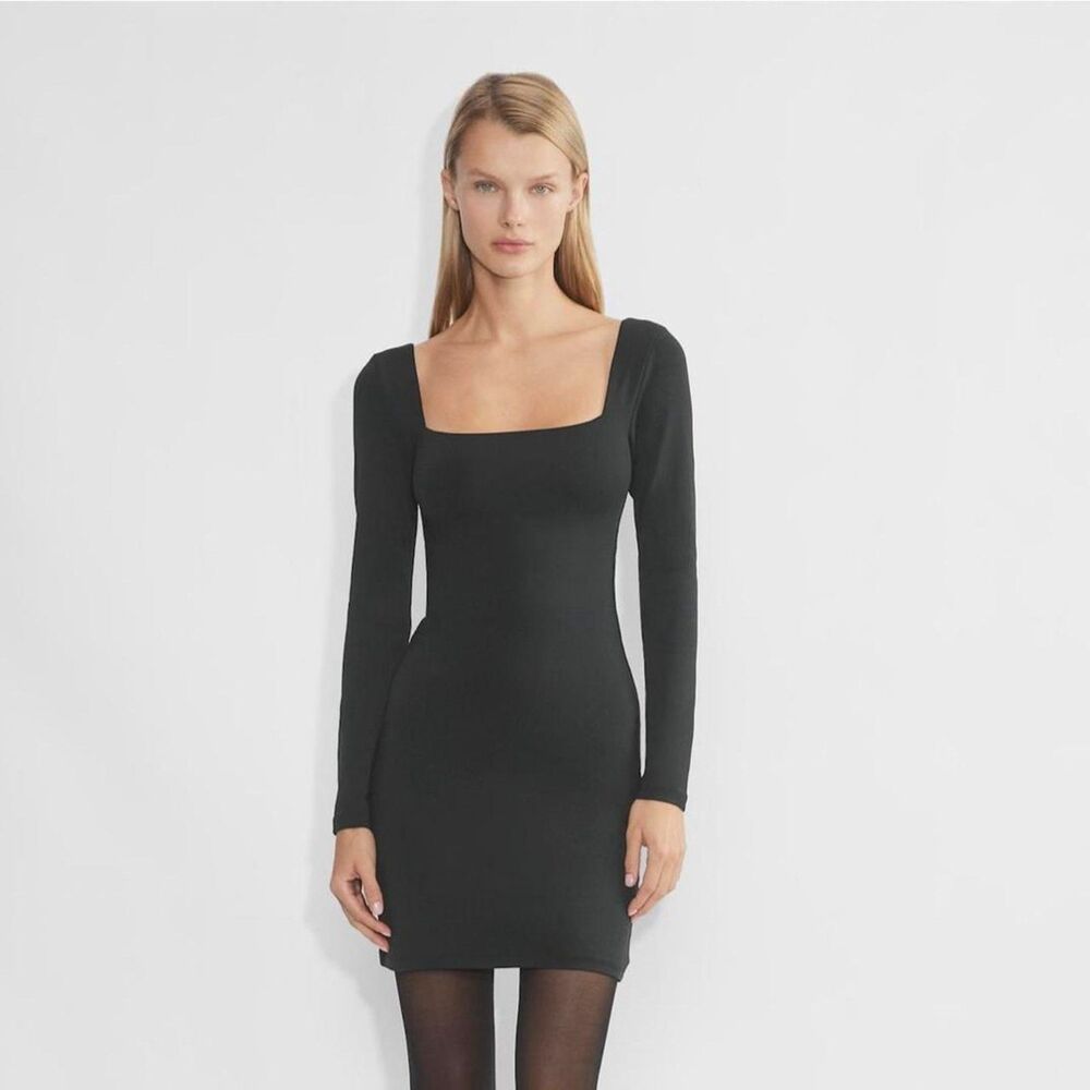 Aritzia Babaton Rego Sculpt Knit Dress Long-sleeve square-neck mini dress Small